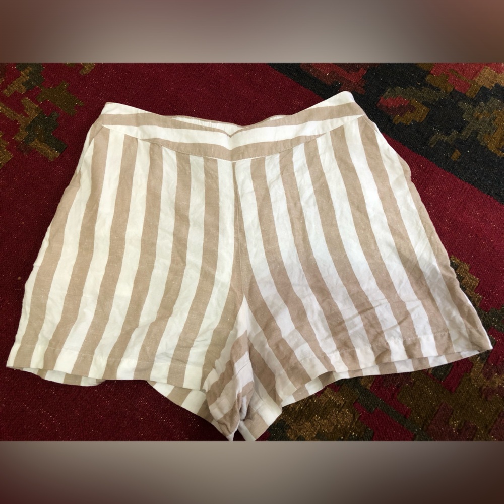 women’s linen shorts